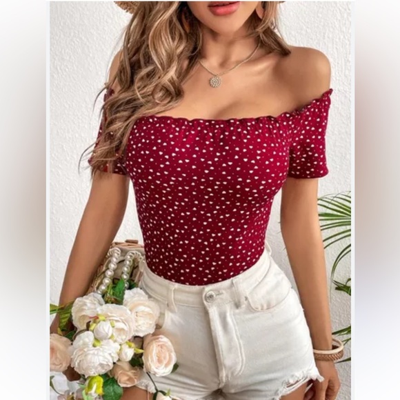 Red off the shoulder polkadot blouse - Picture 2 of 4